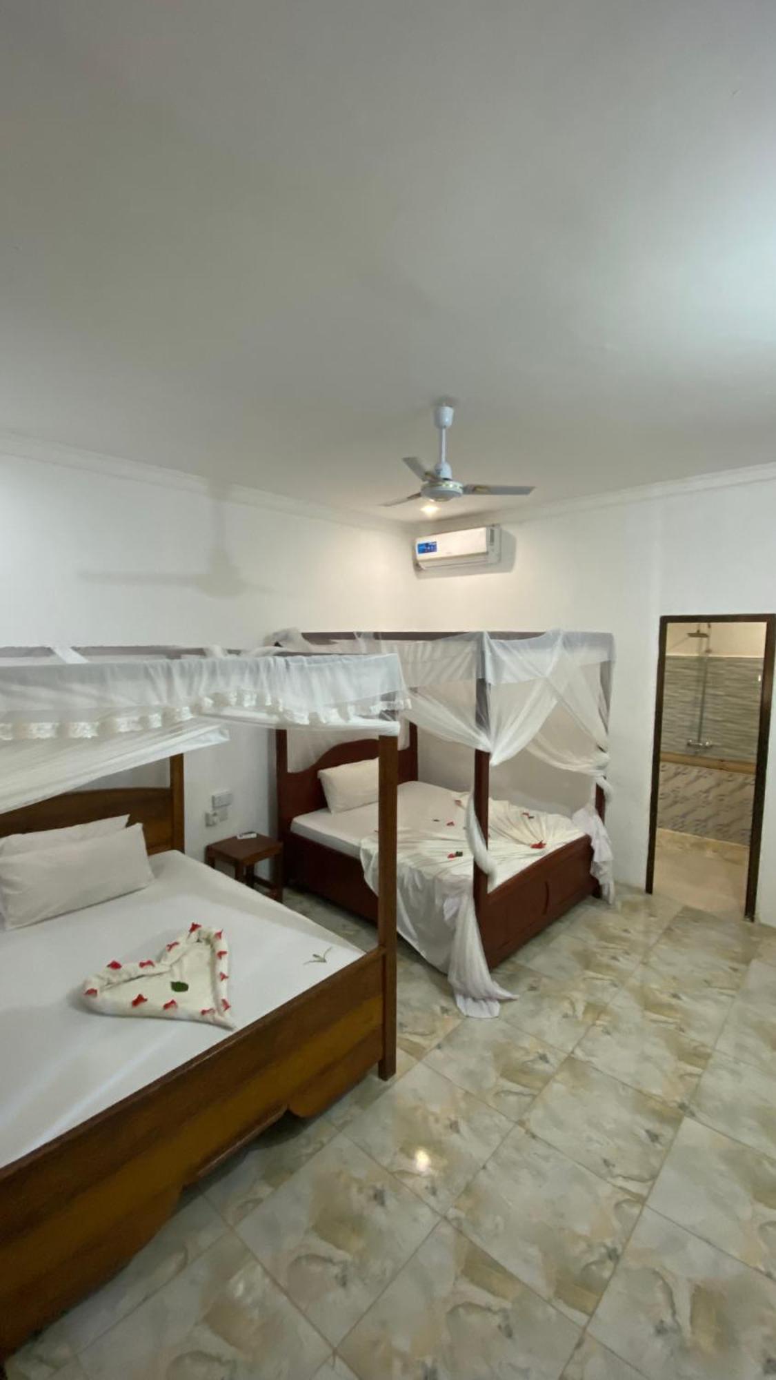 Tropicana Kendwa Beach Hotel Exterior photo