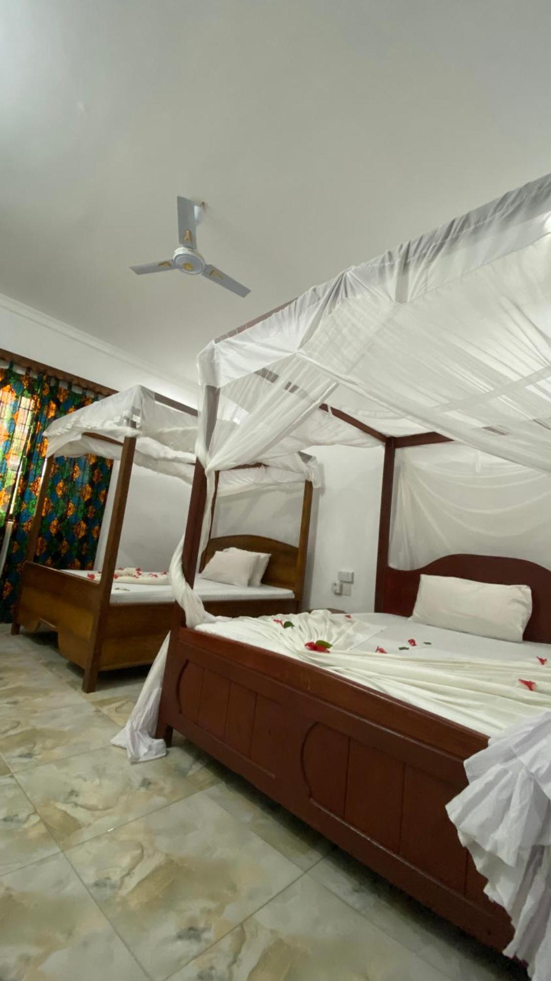 Tropicana Kendwa Beach Hotel Exterior photo
