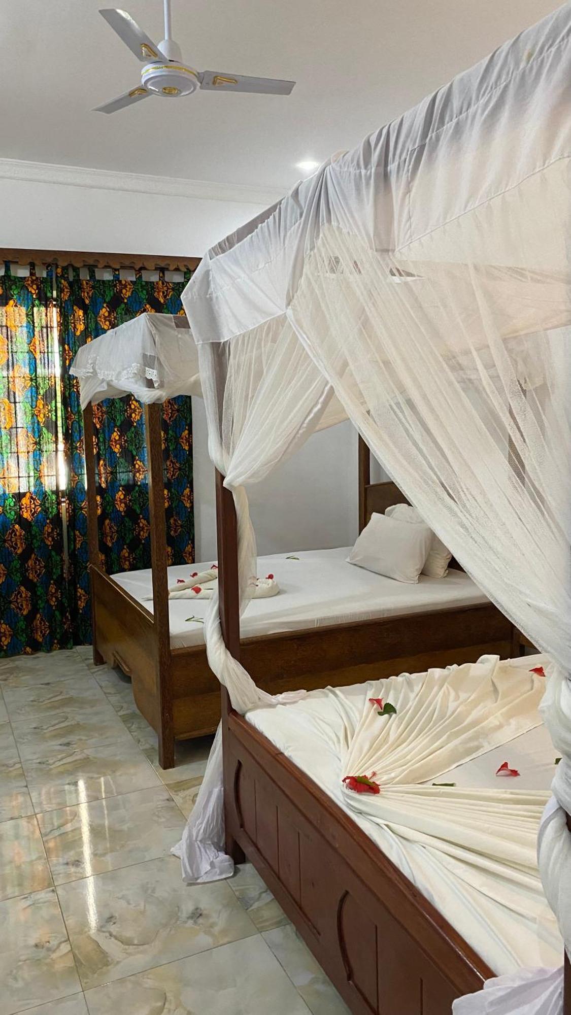 Tropicana Kendwa Beach Hotel Exterior photo