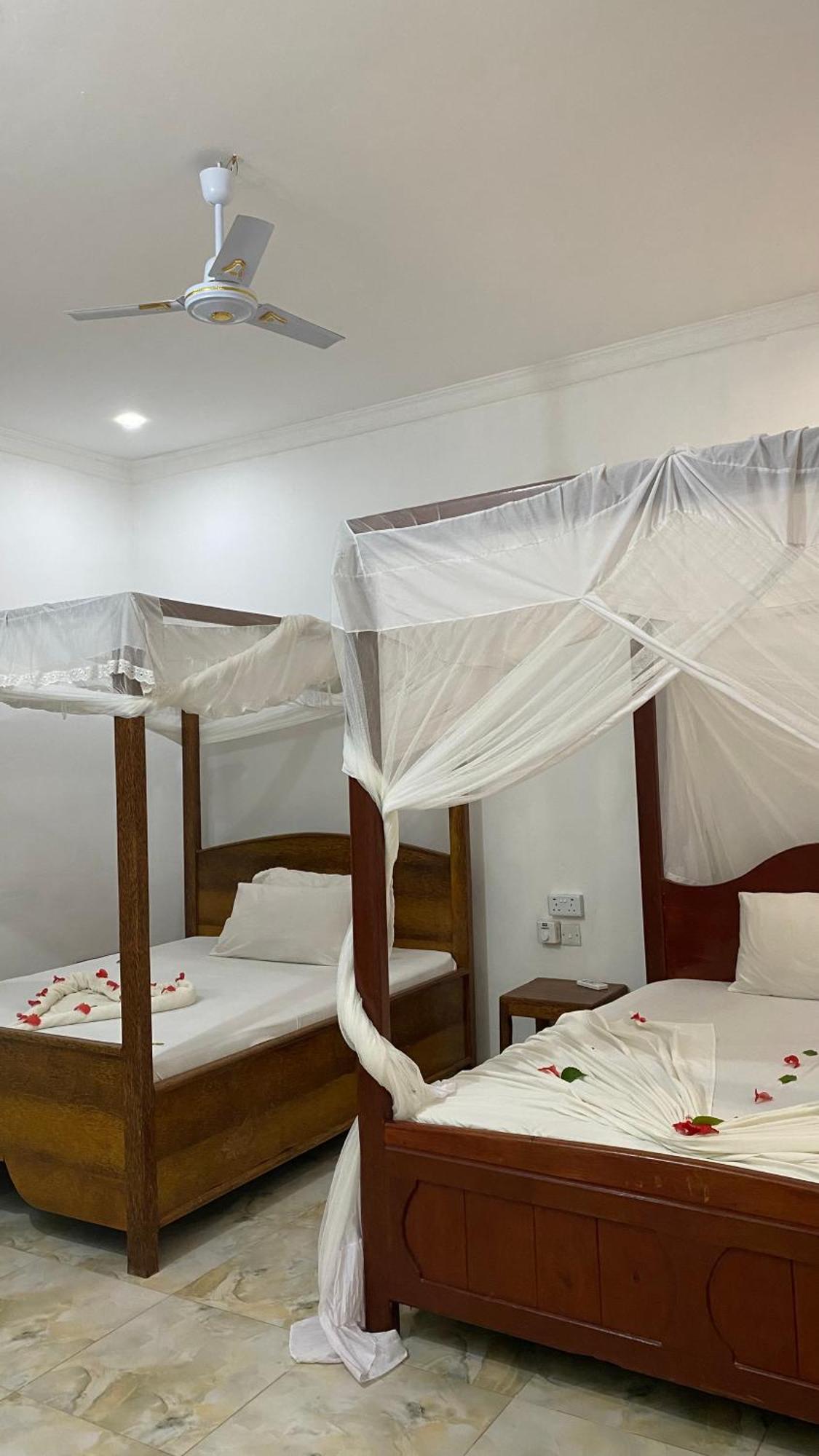 Tropicana Kendwa Beach Hotel Exterior photo
